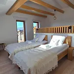 Apartamento Tafla Nad Jeziorem Czorsztynskim *