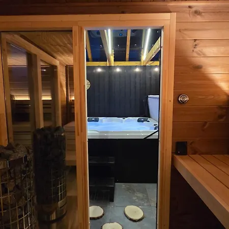 Tafla Nad Jeziorem Czorsztynskim 公寓